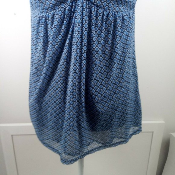 New York & Company Geometric Top Medium - Picture 7 of 14